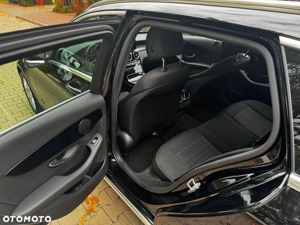 Mercedes-Benz Klasa C 200 d 9G-TRONIC - 7