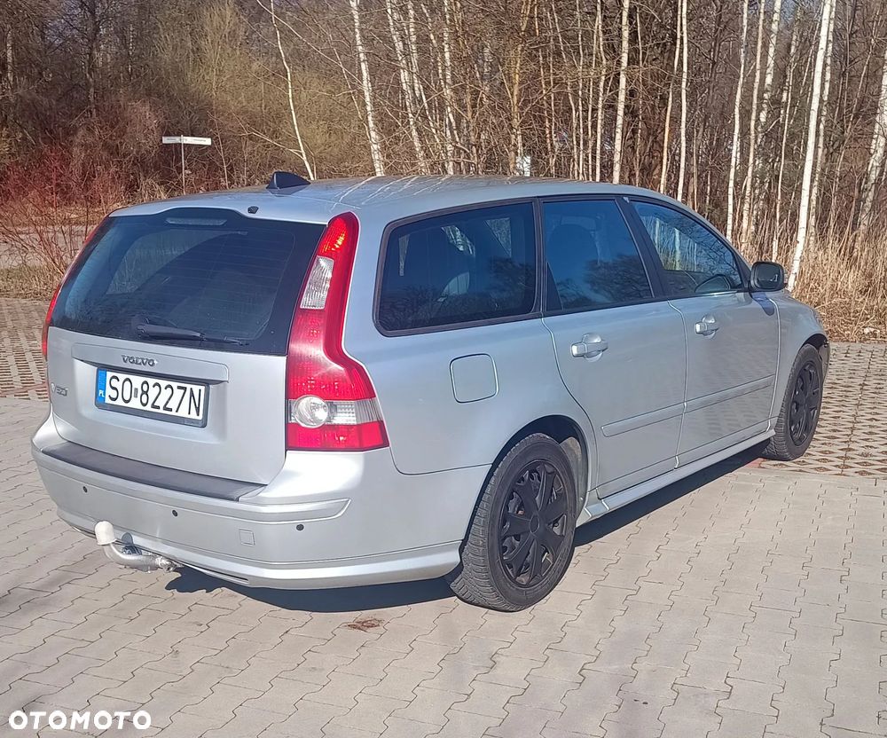 Volvo V50 2.0D Momentum - 8