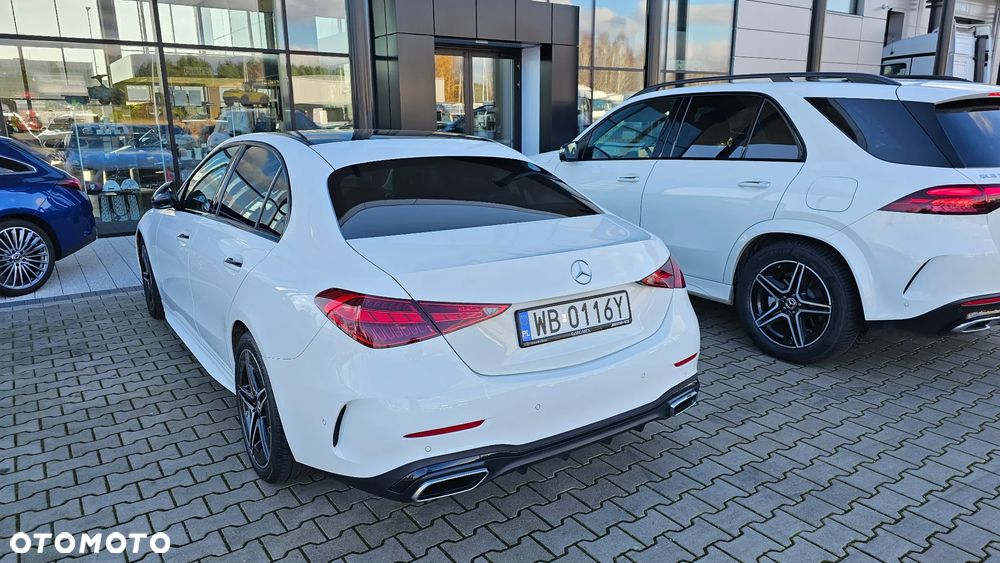 Mercedes-Benz Klasa C 200 d mHEV AMG - 13