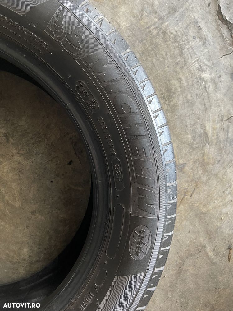 205/60/R16 Michelin Energy Saver - 5