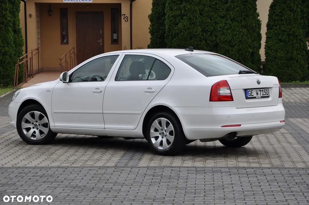 Skoda Octavia 1.4 TSI FAMILY - 22