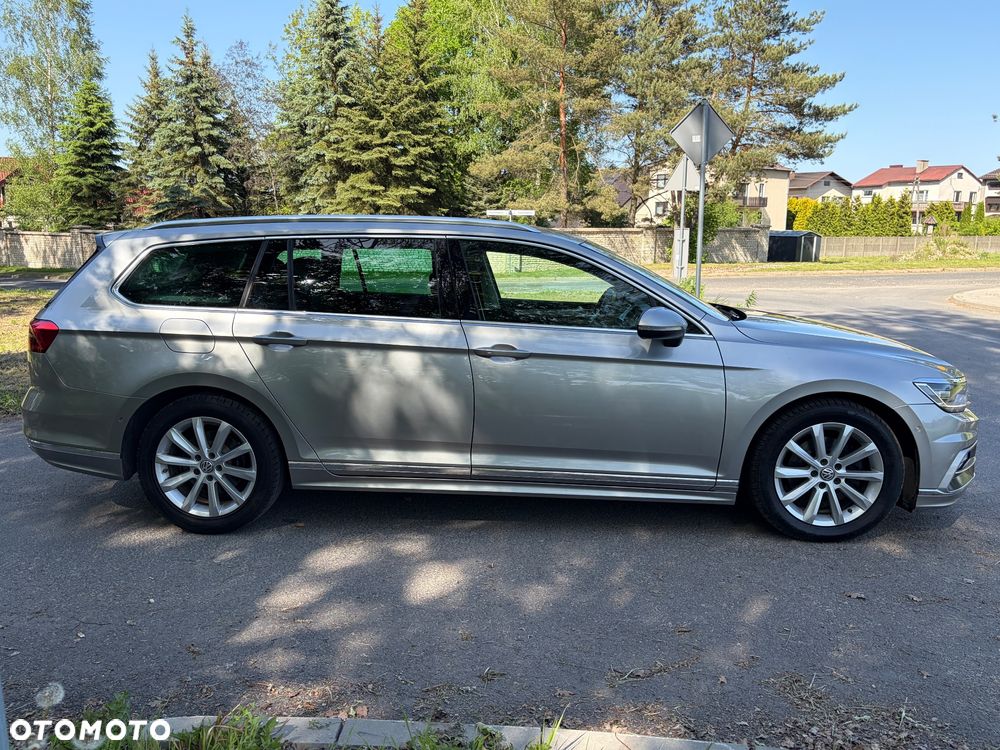 Volkswagen Passat Variant 2.0 TDI DSG (BlueMotion Technology) Highline - 35