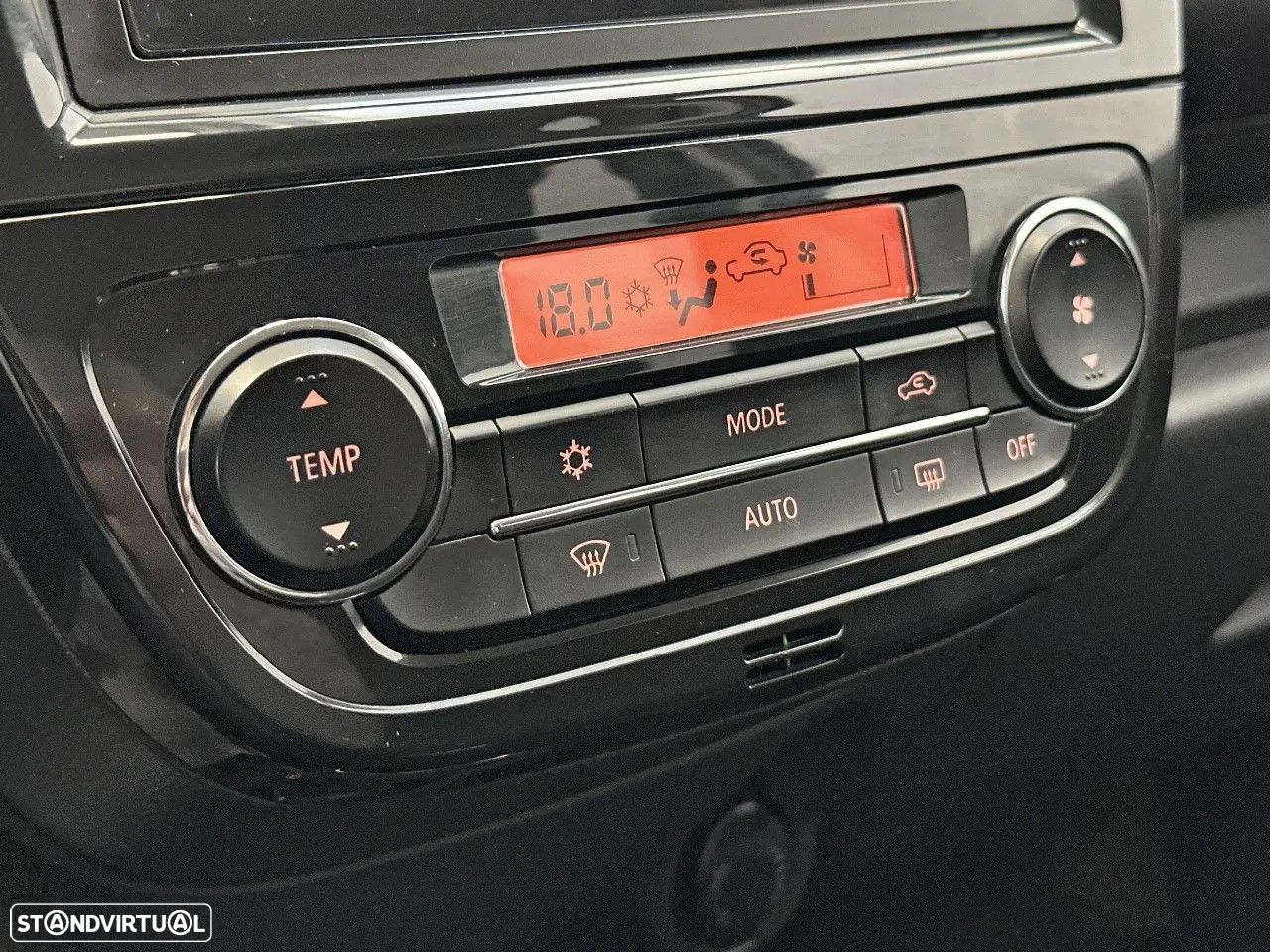 Mitsubishi Space Star 1.2 Connect Edition - 16
