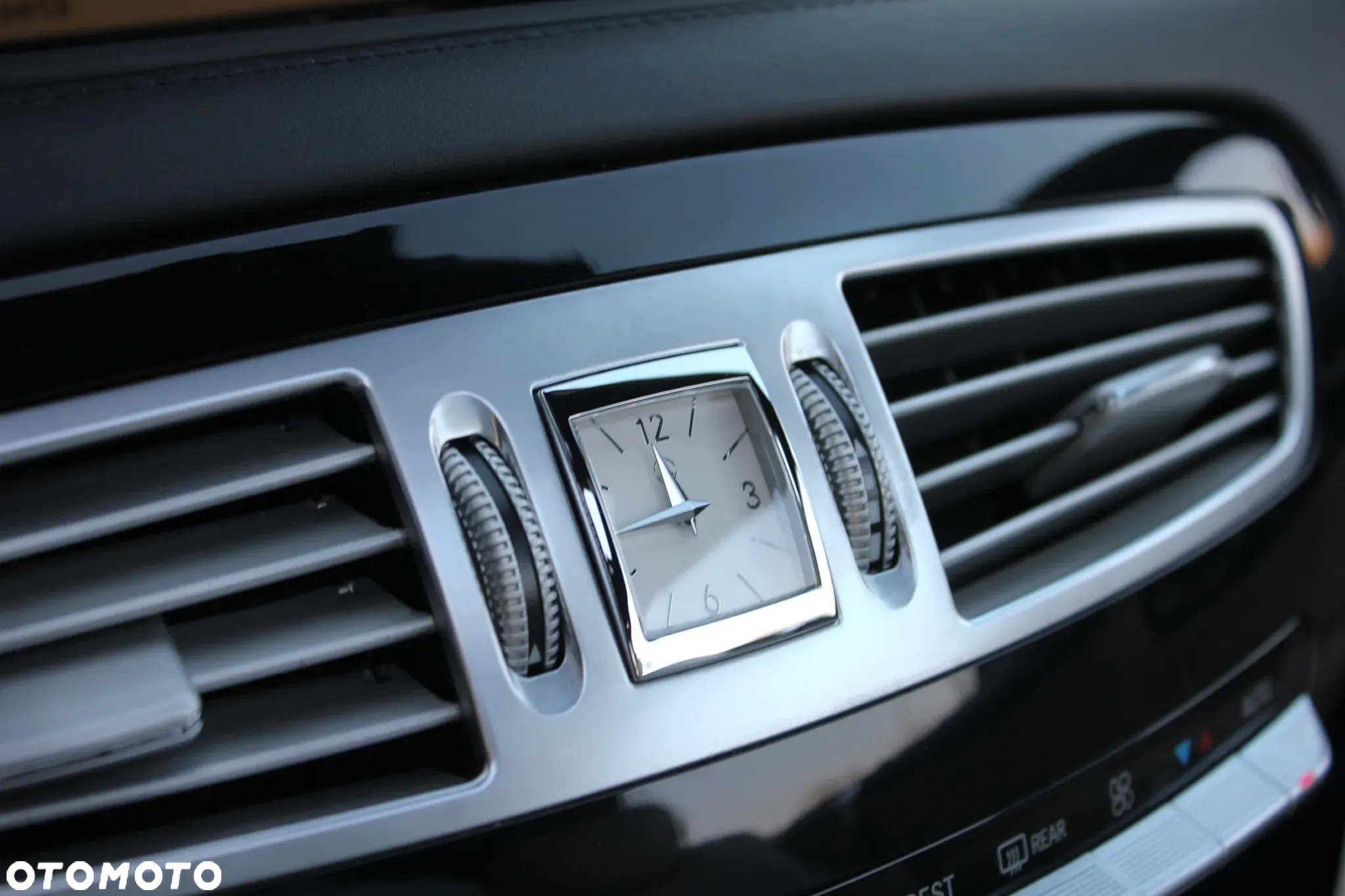 Mercedes-Benz CL 500 7G-TRONIC - 17