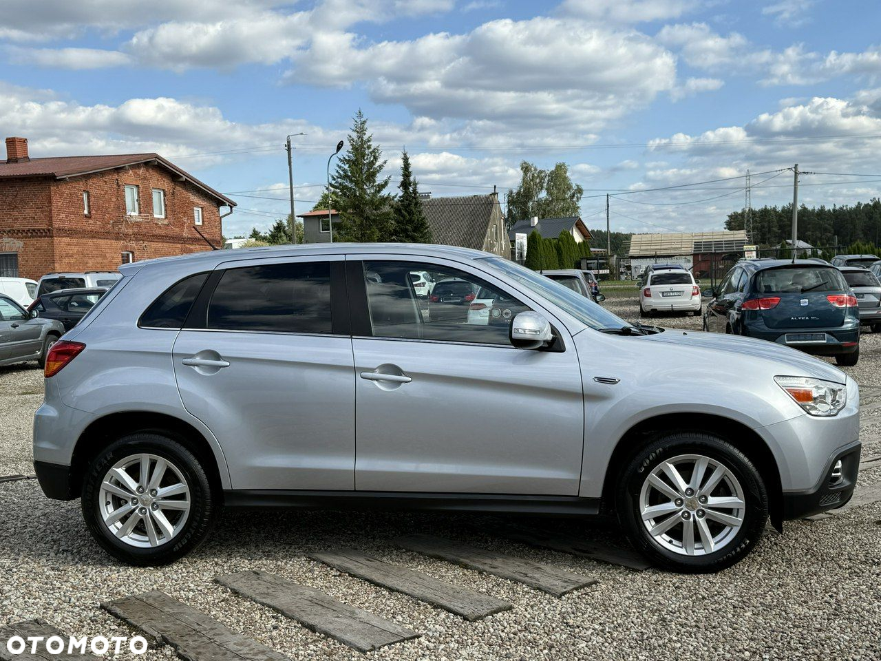 Mitsubishi ASX - 16