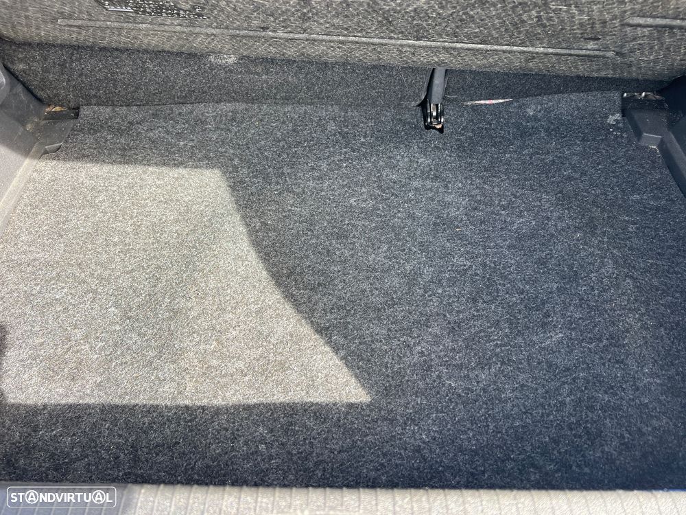 Opel Corsa 1.2 Cosmo 111 - 28