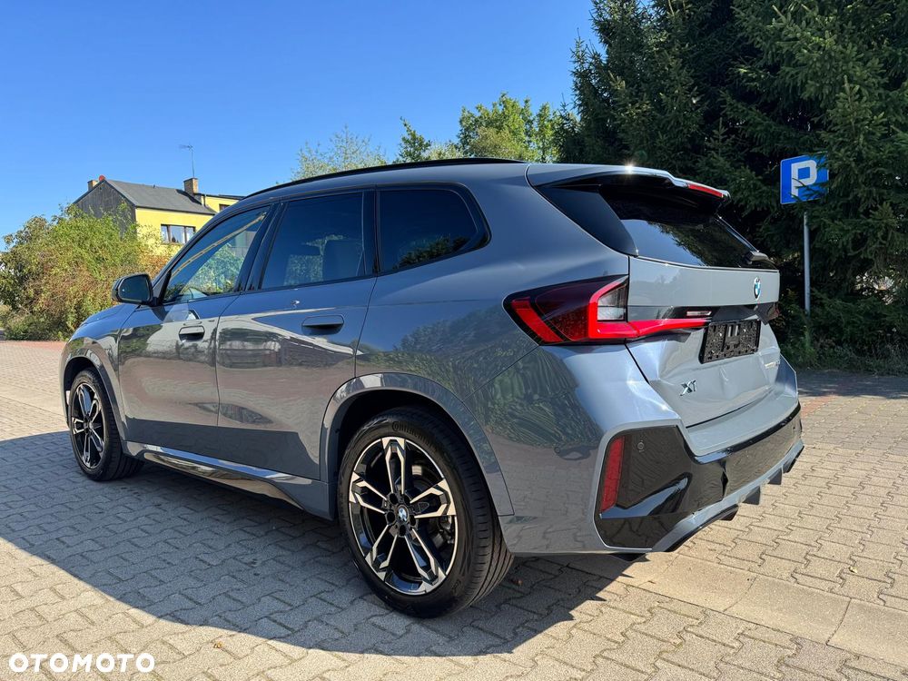 BMW X1 xDrive23i mHEV M Sport - 13