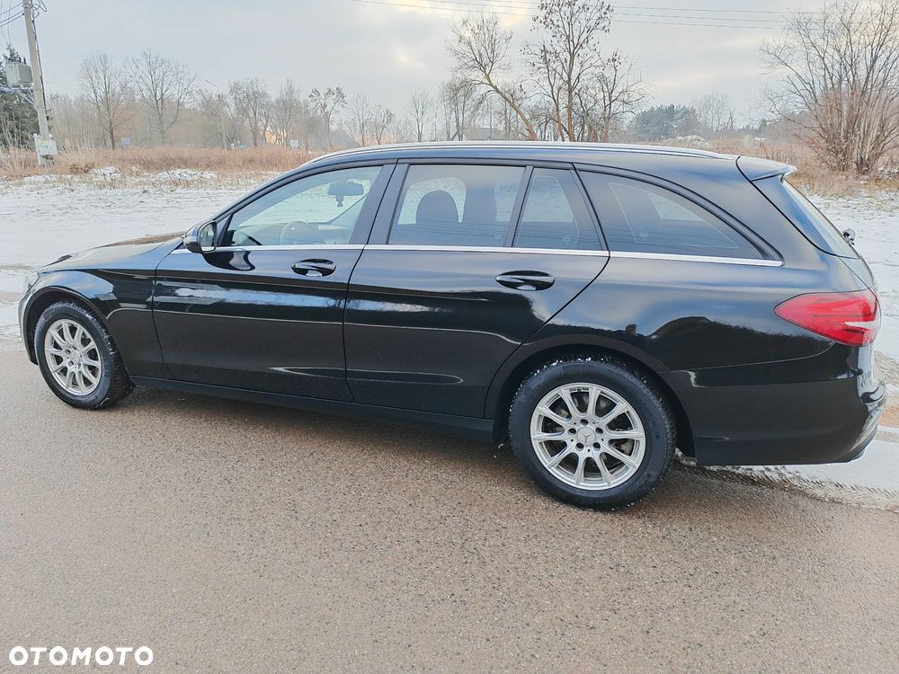 Mercedes-Benz Klasa C 200 d 7G-TRONIC - 7