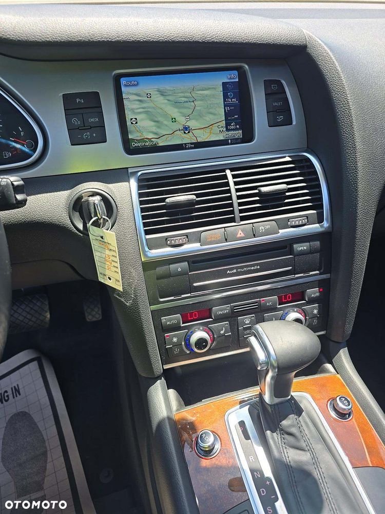 Audi Q7 3.0 TFSI Quattro Tiptronic - 8