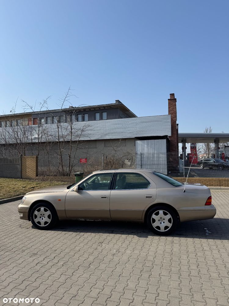 Lexus LS High Class - 3