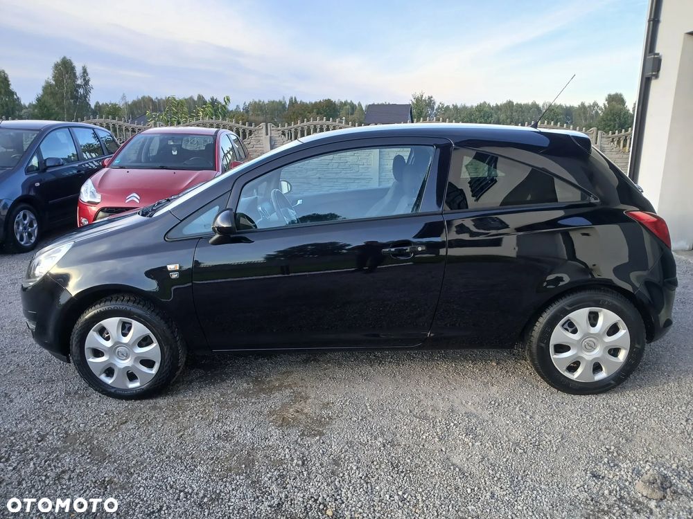 Opel Corsa 1.4 16V Edition 111 Jahre - 11