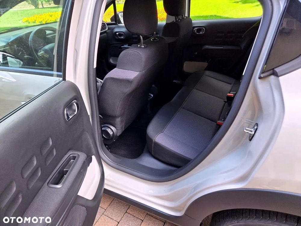 Citroën C3 1.2 PureTech Shine EAT6 - 5