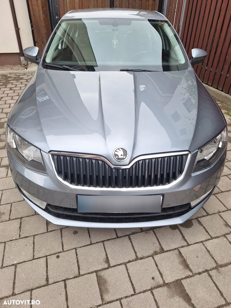 Skoda Octavia 2.0 TDI ELEGANCE DSG - 11