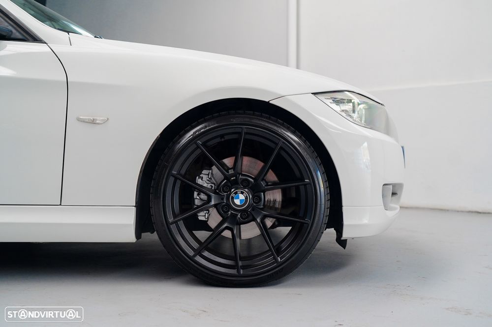 BMW 318 d Navigation Sport - 7