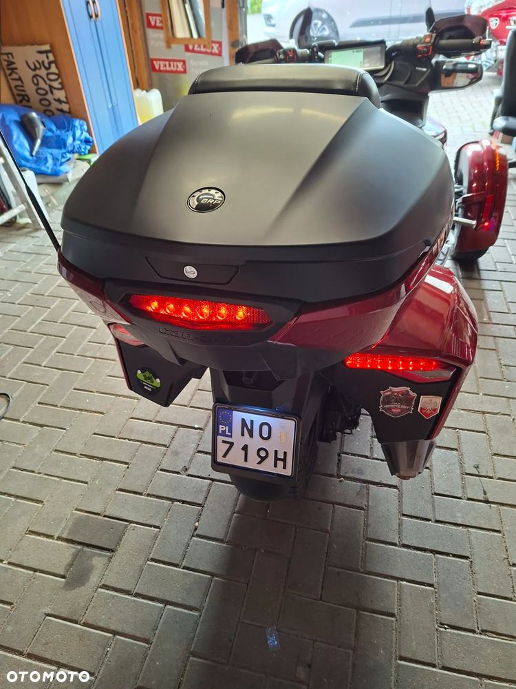 Can-Am Spyder - 5