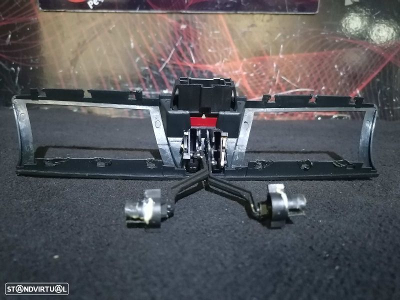 Botão 4 Piscas  Fiat Stilo (192_) - 2