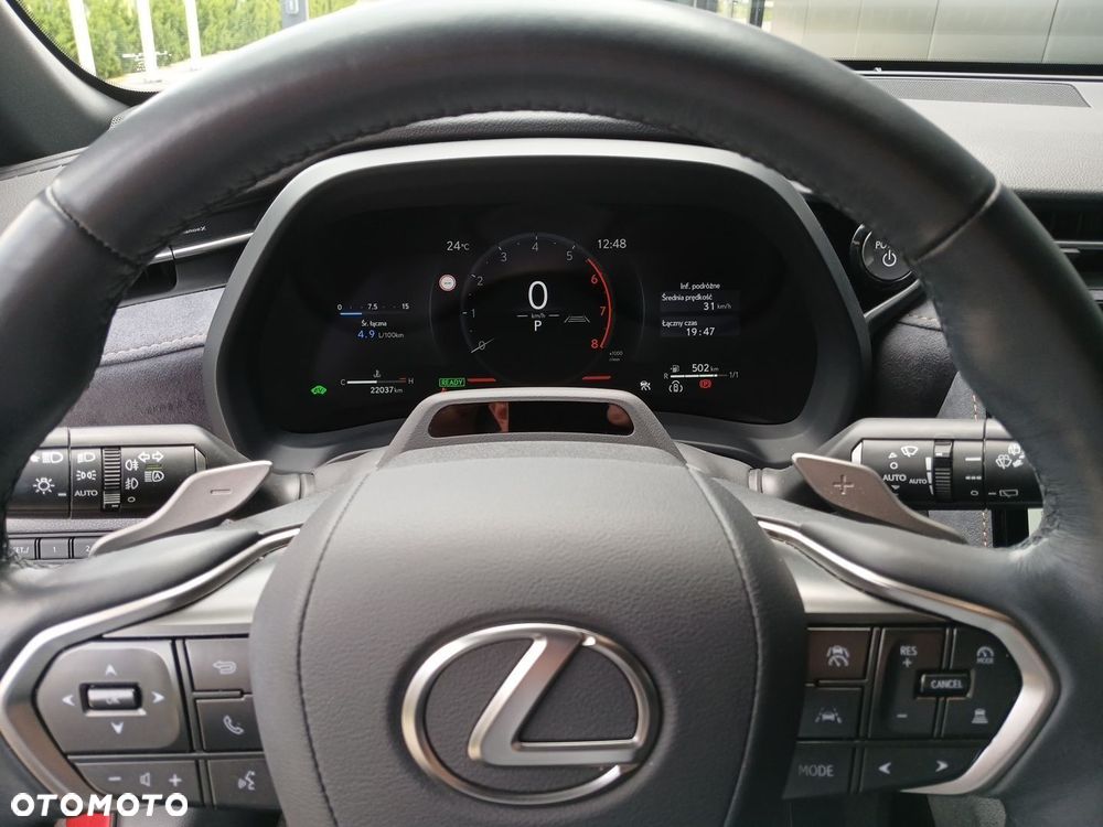Lexus LBX 1.5 Hybrid Cool AWD - 19