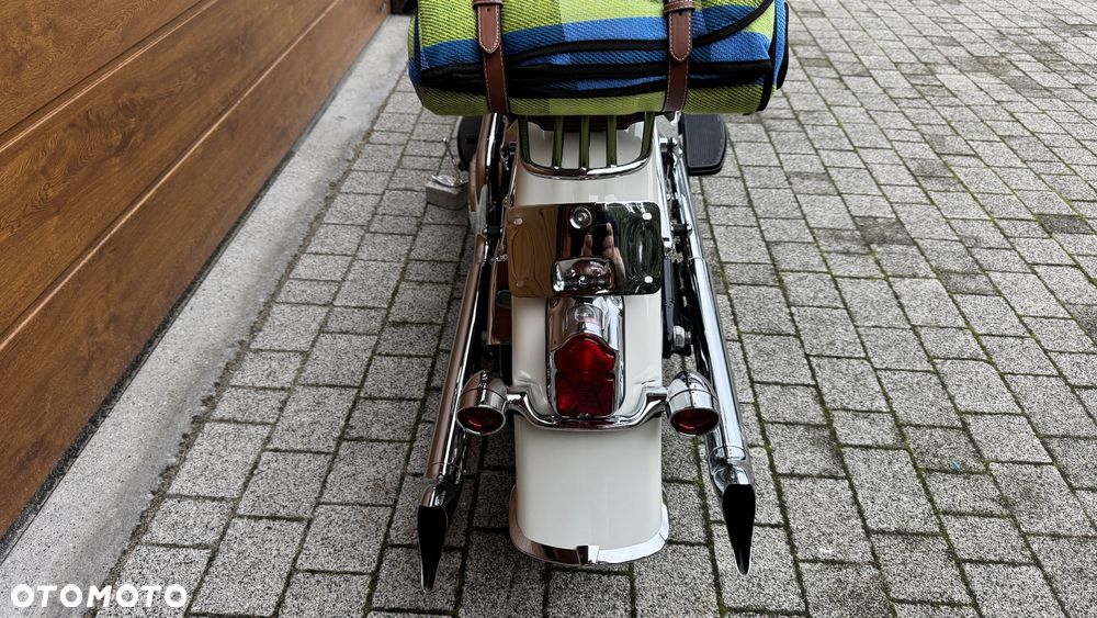 Harley-Davidson Softail Deluxe - 10
