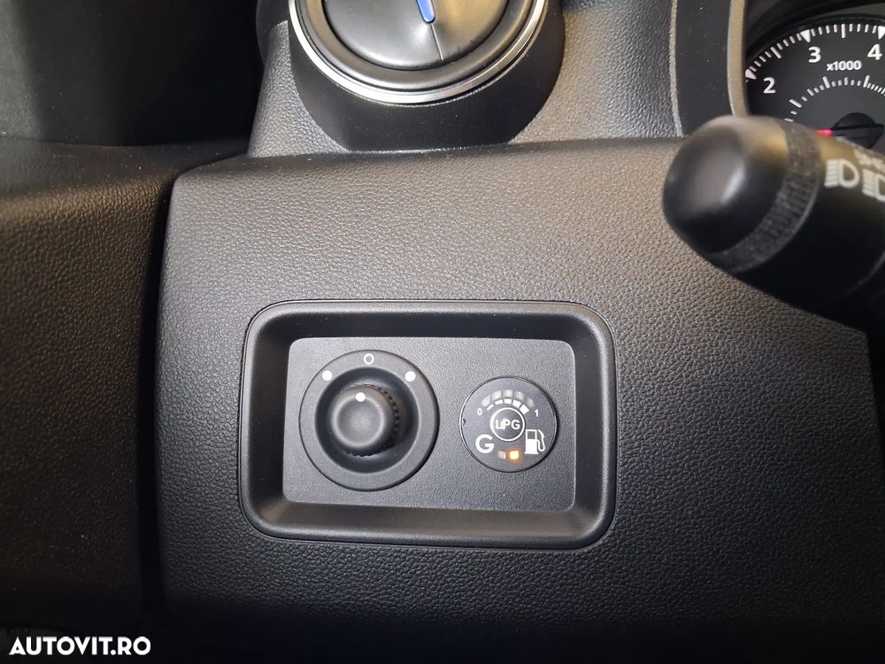 Dacia Duster ECO-G 100 SL BlueLine - 8