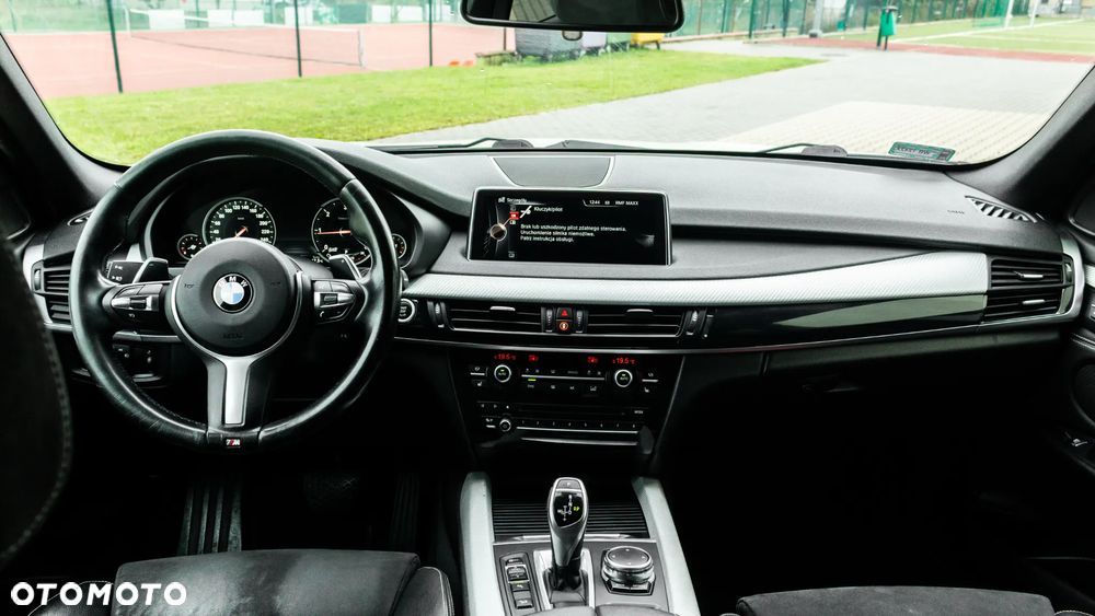 BMW X5 xDrive25d - 28