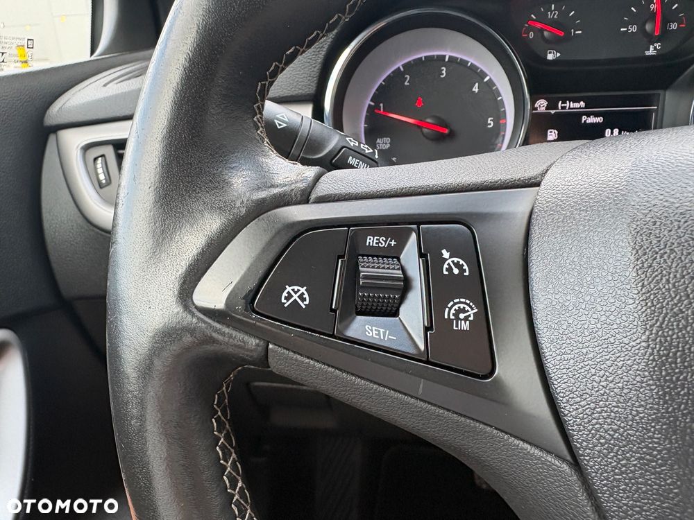 Opel Astra - 25