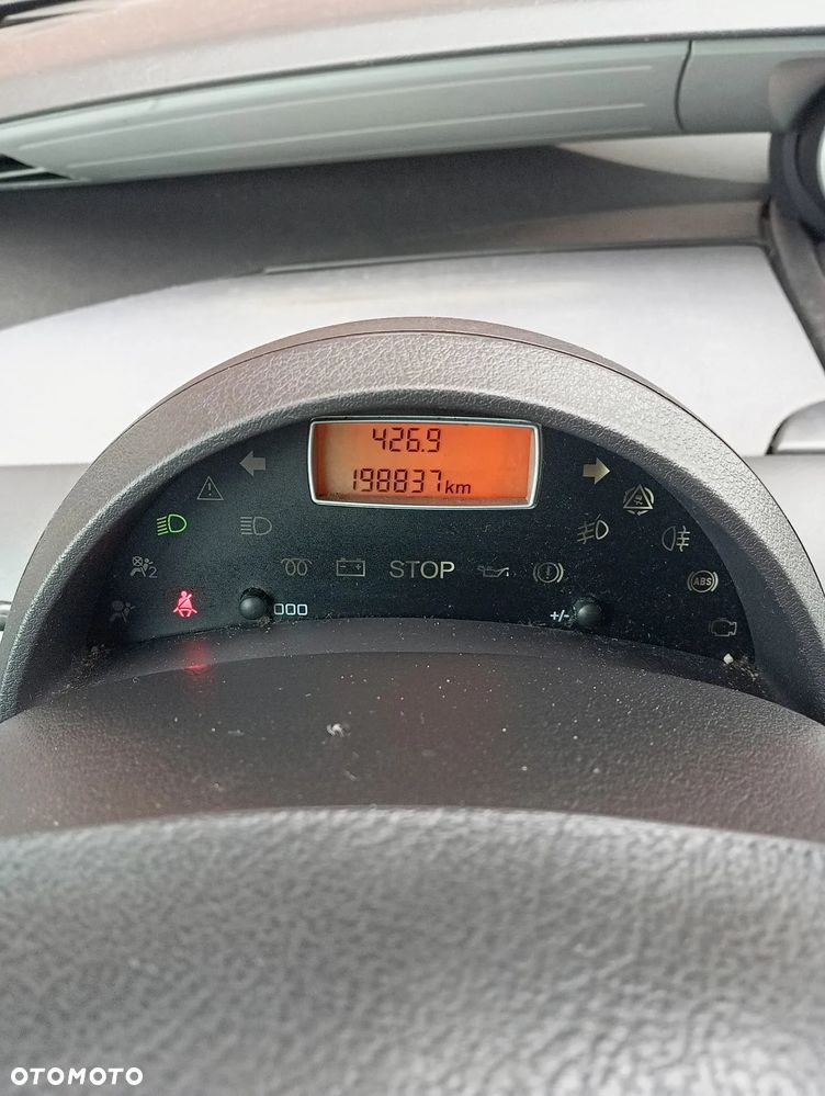 Peugeot 807 2.0 HDi Premium - 6