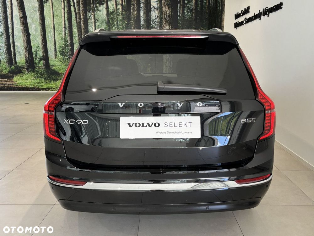 Volvo XC 90 - 6