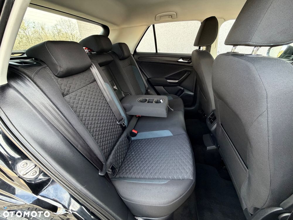 Volkswagen T-Roc 2.0 TDI SCR 4MOTION DSG IQ.DRIVE - 37