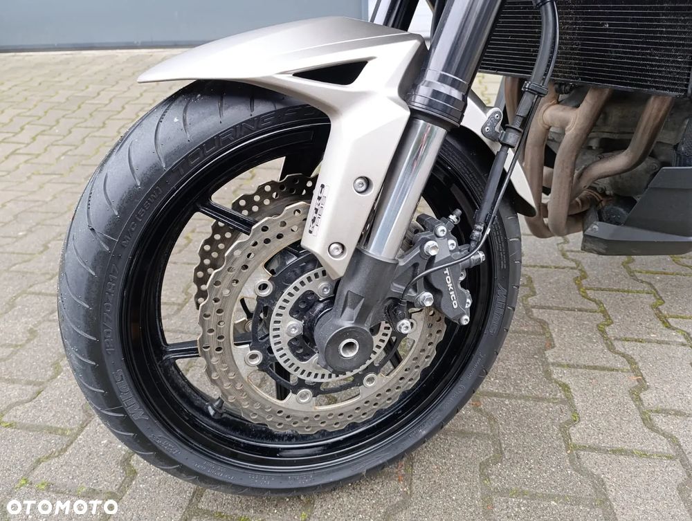 Kawasaki Versys 1000 - 10