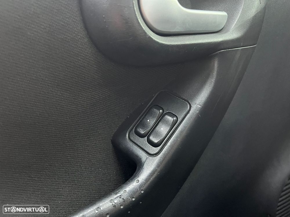 Opel Corsa 1.3 CDTI First - 22