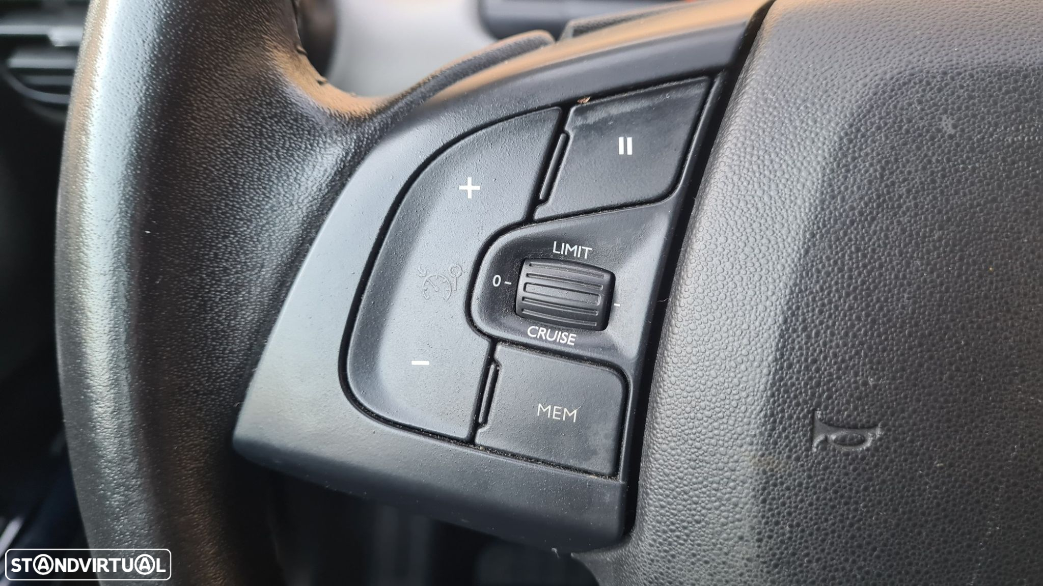 Citroën C4 Cactus - 15