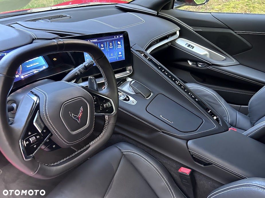 Chevrolet Corvette - 36