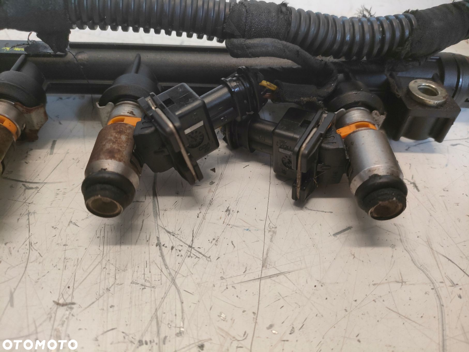 FIAT GRANDE PUNTO 05- 1.4 LISTWA WTRYSKOWA WTRYSKI WTRYSKIWACZ - 5