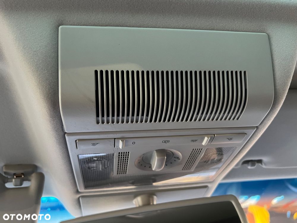 Seat Leon 2.0 TDI DPF FR Limited - 13