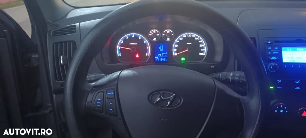 Hyundai i30 1.4 DOHC GLS COMFORT - 11