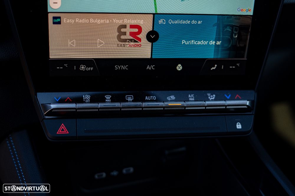 Renault Austral 1.2 E-Tech Techno Espirit - 24