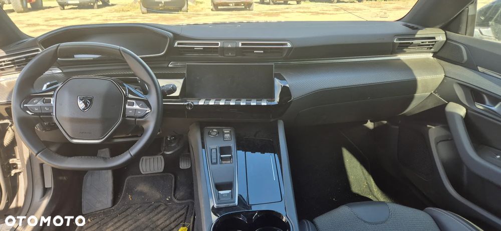 Peugeot 508 SW PureTech PHEV 225 Allure S&S e-EAT8 - 34