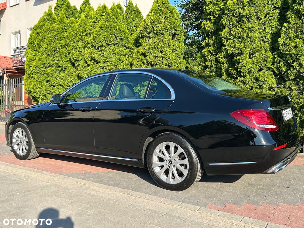 Mercedes-Benz Klasa E 220 d Avantgarde - 8