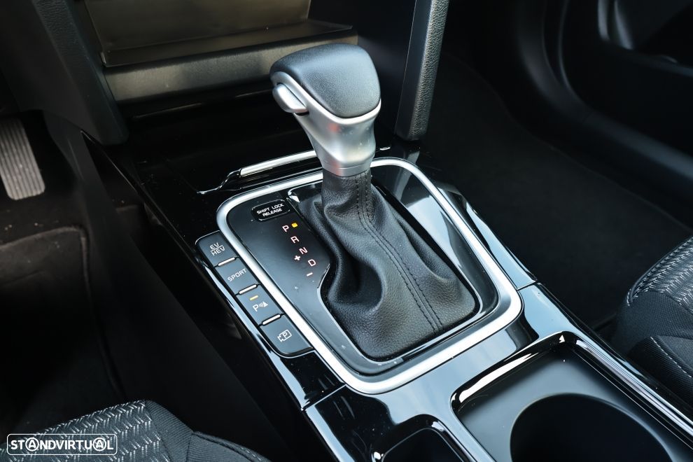 Kia XCeed 1.6 GDi PHEV Drive - 8