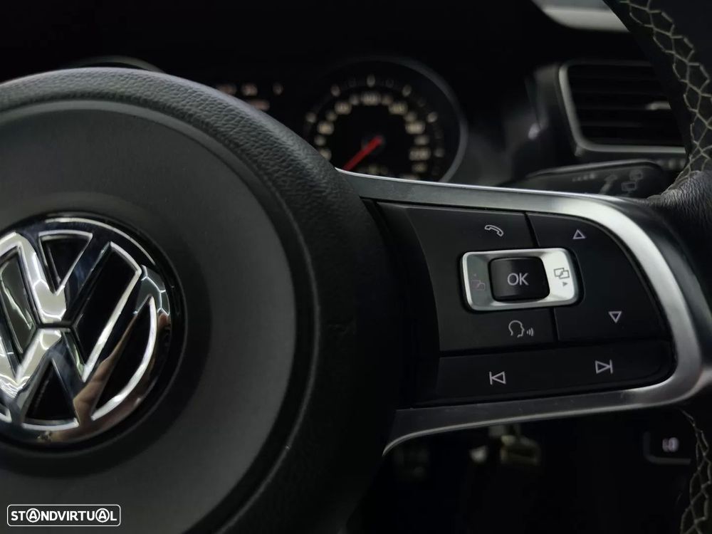 VW Golf 2.0 TDI GTD DSG - 22