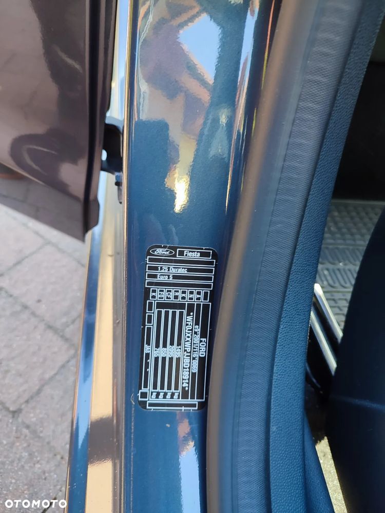 Ford Fiesta 1.25 Trend EU5 - 12