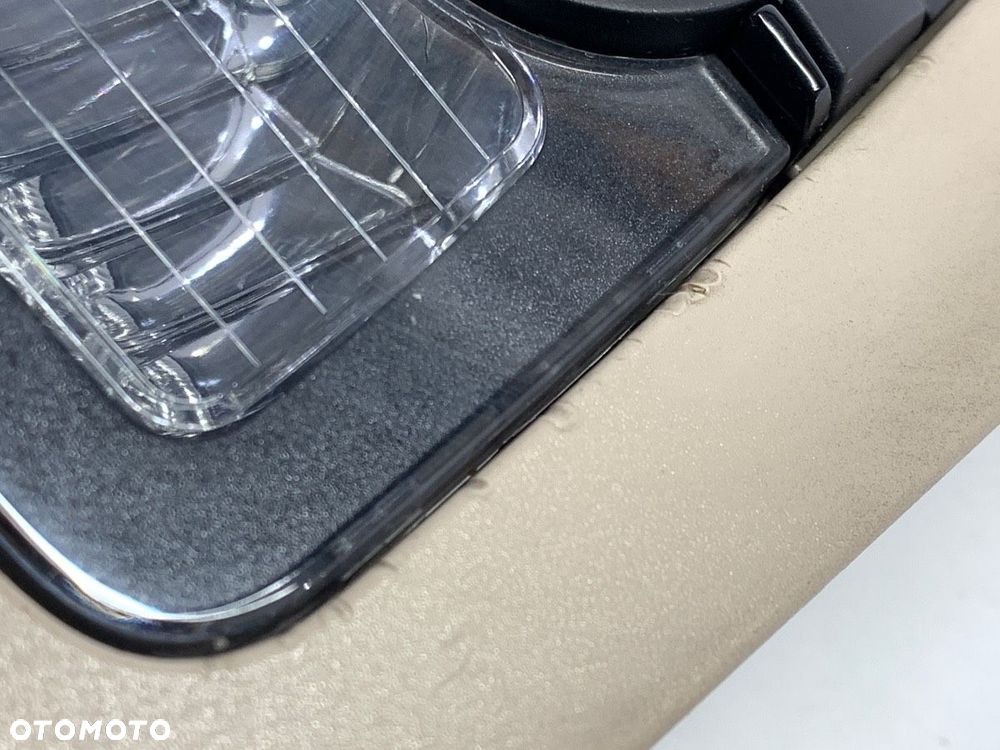 LAMPA SUFITOWA - 149.00 PLN - BMW 5 (F10) 2009 - 2016 520 d 120 kW [163 KM] olej napędowy 2010 - - 3