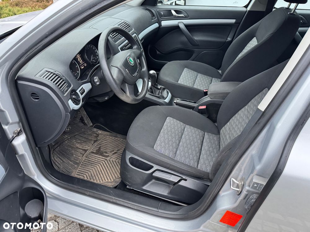 Skoda Octavia - 23