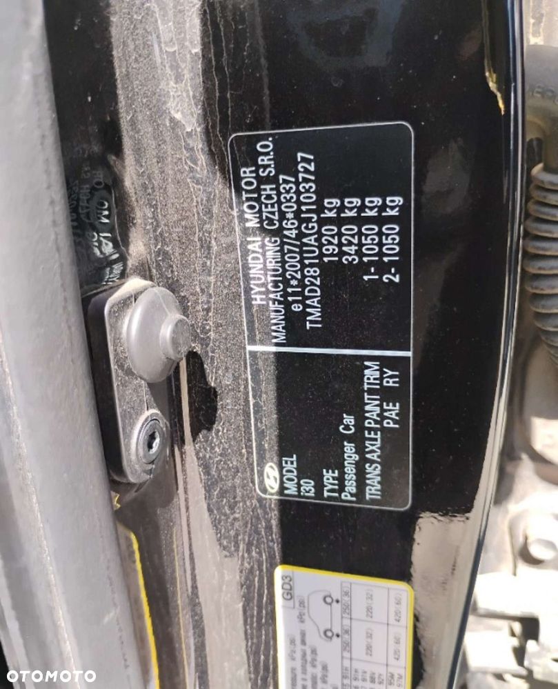 Hyundai i30 - 24