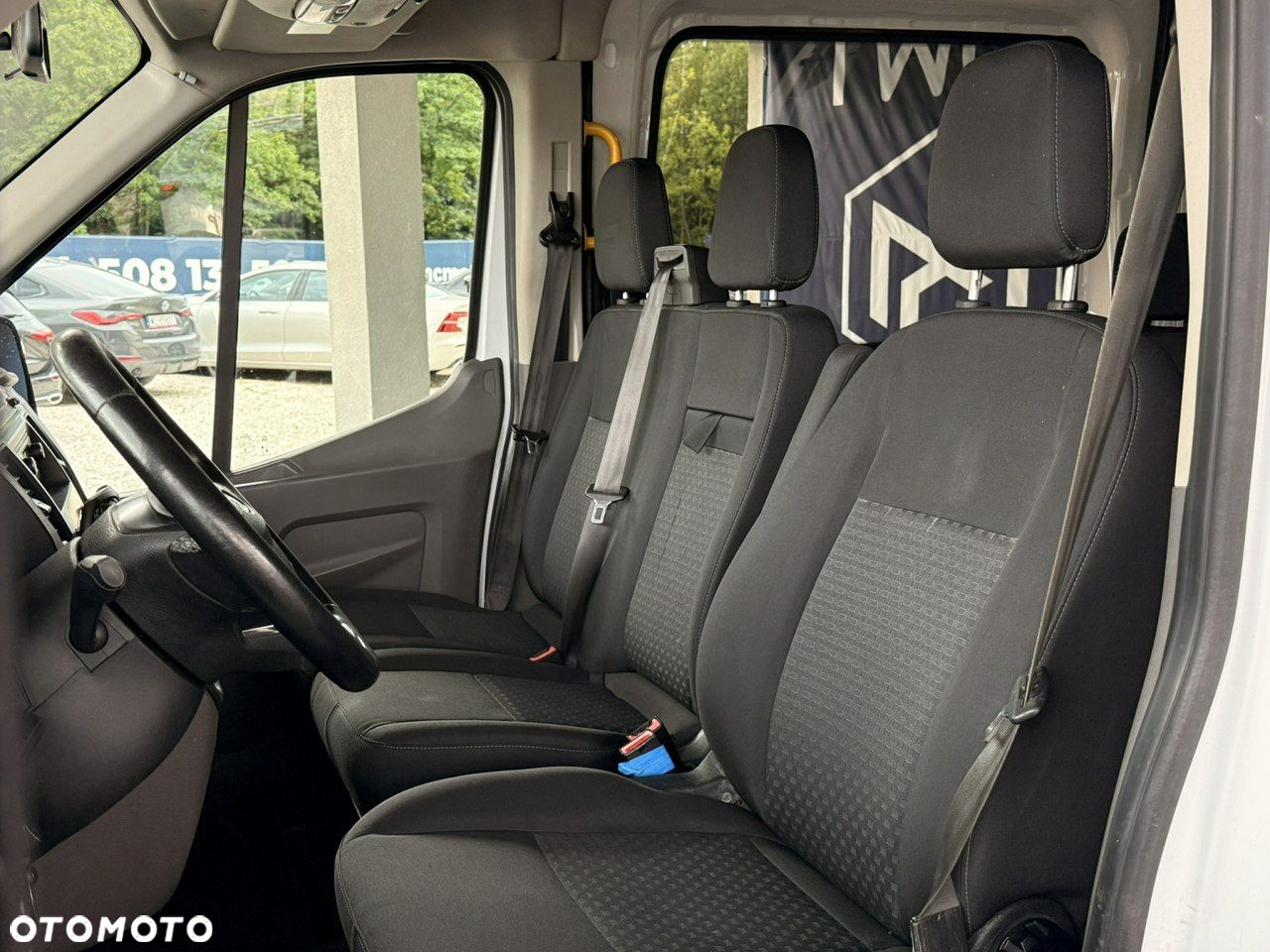 Ford Transit - 11