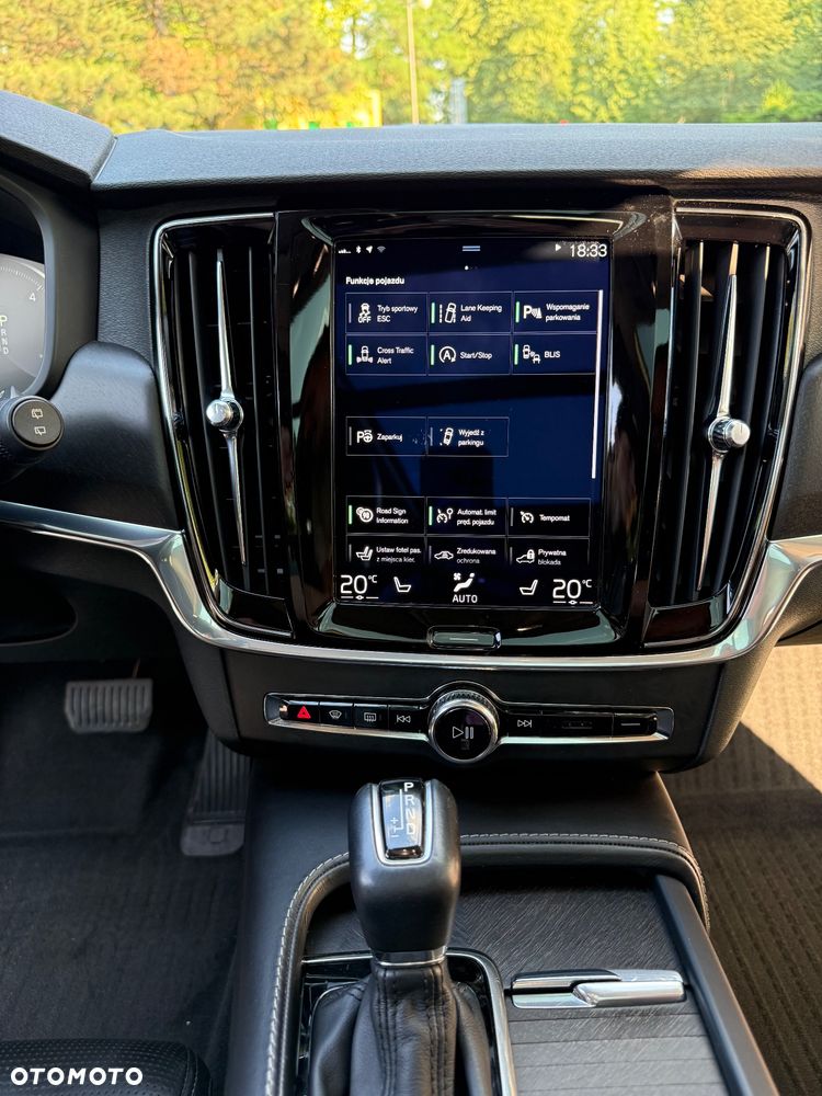 Volvo V90 Cross Country D5 AWD - 10