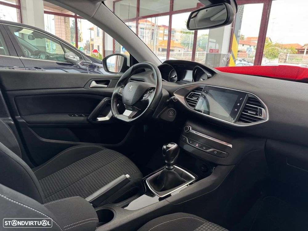 Peugeot 308 PureTech 110 Stop & Start Active Pack - 12