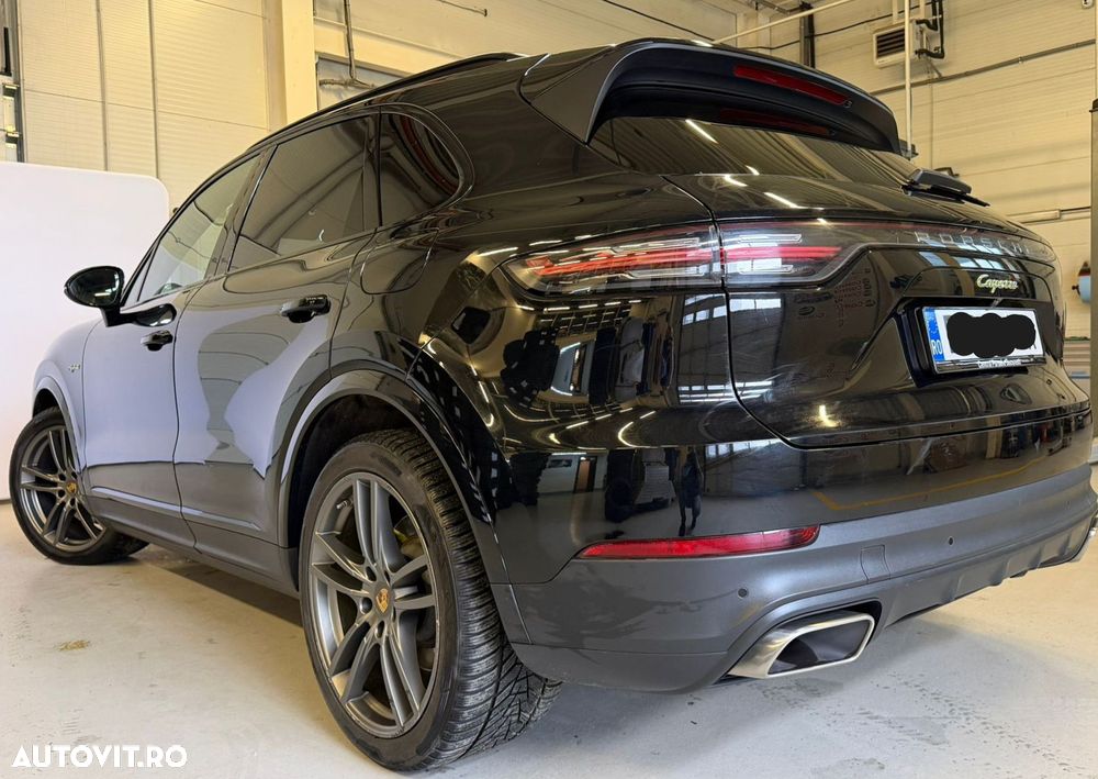 Porsche Cayenne Tiptronic S - 4