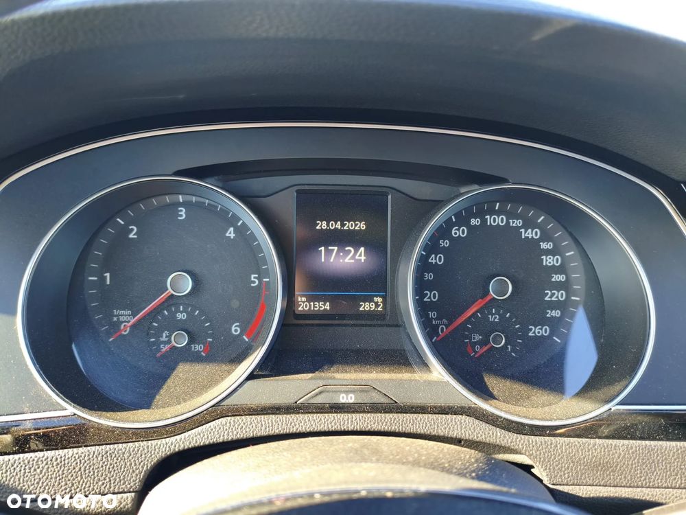 Volkswagen Passat 1.6 TDI (BlueMotion Technology) Comfortline - 31