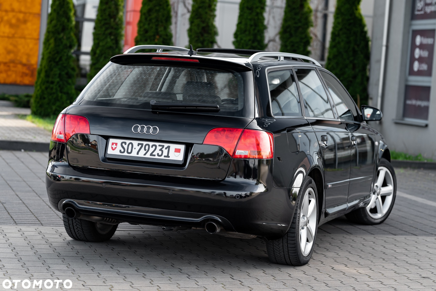 Audi A4 Avant 2.0 T FSI quattro tiptronic - 14